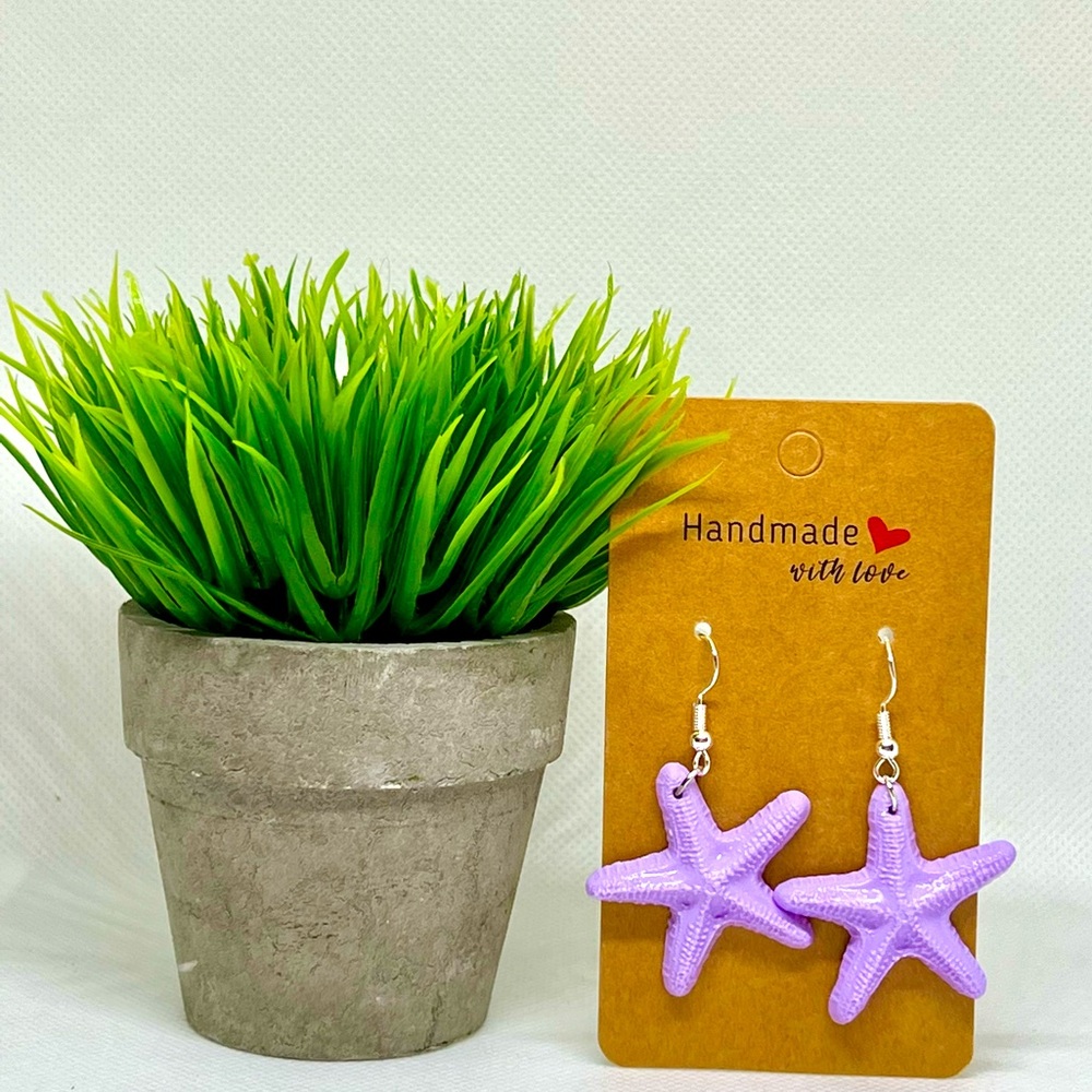 Sea star purple earring